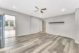 601 Ridgeway Ave, Old Bridge Township, NJ 08879 - Photo 35