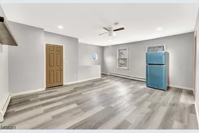 601 Ridgeway Ave, Old Bridge Township, NJ 08879 - Photo 33