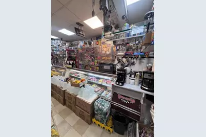 363 10th Ave, Paterson, NJ 07514 - Photo 9