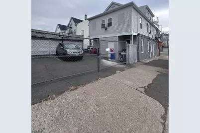 363 10th Ave, Paterson, NJ 07514 - Photo 5