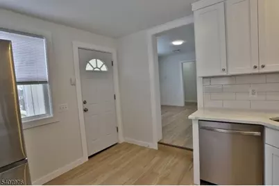 55 Beaver Ave Apt #1, Clinton Township, NJ 08801 - Photo 3