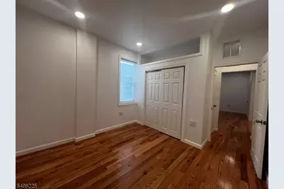 3 Montclair Ave, Paterson, NJ 07503 - Photo 9