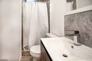 3 Montclair Ave, Paterson, NJ 07503 - Photo 23