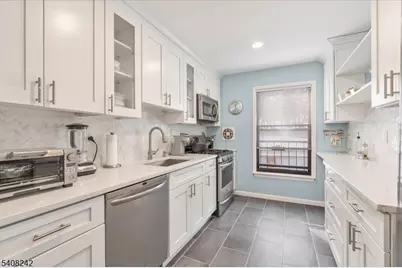 37C Sandra Circle #C3, Westfield, NJ 07090 - Photo 9