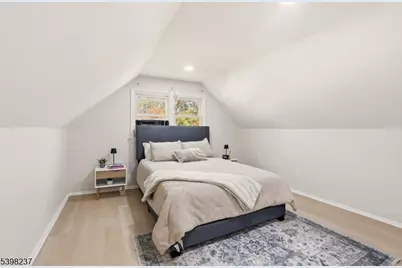 24 Frederick Ave, Woodbridge Township, NJ 07067 - Photo 25