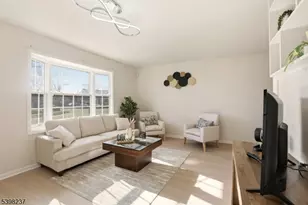 24 Frederick Ave, Woodbridge Township, NJ 07067 - Photo 7