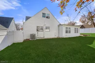 24 Frederick Ave, Woodbridge Township, NJ 07067 - Photo 29