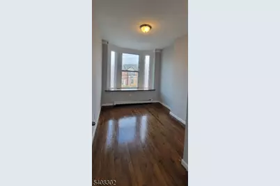 110 Peabody Pl, Newark, NJ 07104 - Photo 7