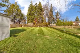 101 Sycamore Ave, Livingston, NJ 07039 - Photo 25