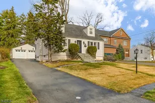 101 Sycamore Ave, Livingston, NJ 07039 - Photo 3