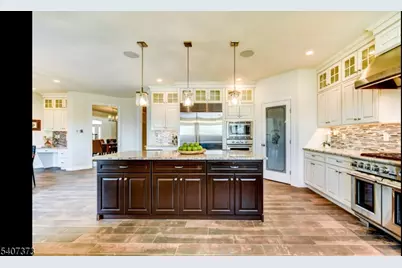 19 Donna Dr, Raritan Township, NJ 08822 - Photo 21