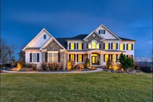 19 Donna Dr, Raritan Township, NJ 08822 - Photo 1