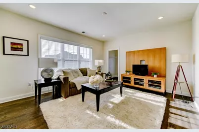 19 Donna Dr, Raritan Township, NJ 08822 - Photo 39