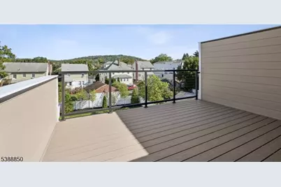 27 Willow St #A, Millburn, NJ 07041 - Photo 37