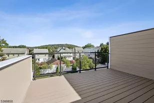 27 Willow St, Millburn, NJ 07041 - Photo 37