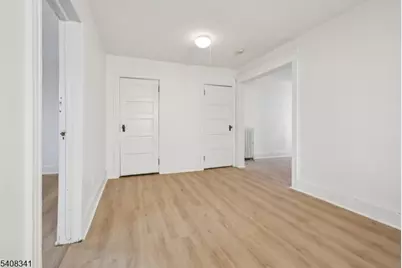 66 N Washington Ave #1, Bergenfield, NJ 07621 - Photo 11