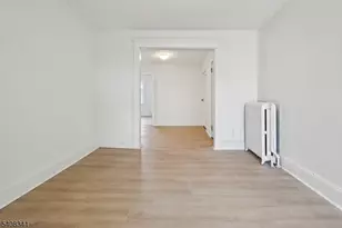 66 N Washington Ave, Bergenfield, NJ 07621 - Photo 15