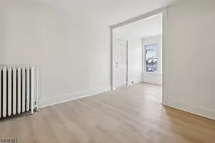 66 N Washington Ave, Bergenfield, NJ 07621 - Photo 13