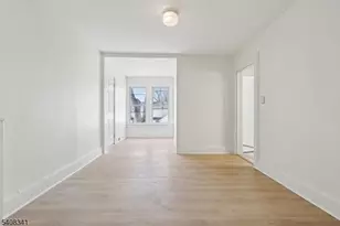 66 N Washington Ave, Bergenfield, NJ 07621 - Photo 19