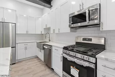 387 Broughton Ave, Bloomfield, NJ 07003 - Photo 23