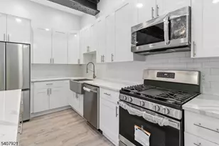 387 Broughton Ave, Bloomfield, NJ 07003 - Photo 23