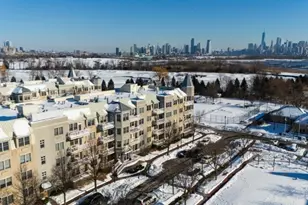 30 Freedom Way, Jersey City, NJ 07305 - Photo 15