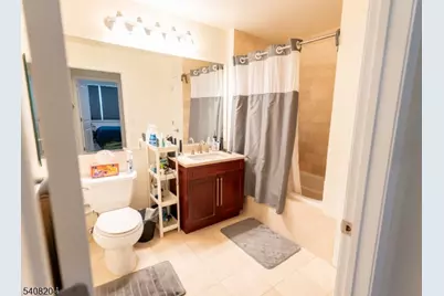 30 Freedomway #406, Jersey City, NJ 07305 - Photo 11