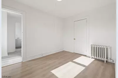 66 N Washington Ave #2, Bergenfield, NJ 07621 - Photo 11