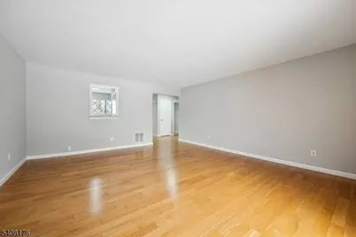 911 Merritt Dr #B-2, Hillsborough Township, NJ 08844 - Photo 13