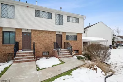 911 Merritt Dr #B-2, Hillsborough Township, NJ 08844 - Photo 3