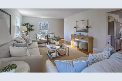 26 Cloverhill Dr, Califon, NJ 07830 - Photo 3