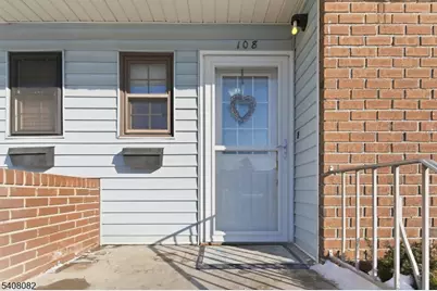 108 Windsor Ct, Hillsborough Township, NJ 08844 - Photo 3