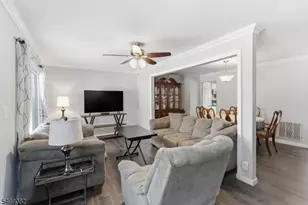 108 Windsor Ct, Hillsborough Township, NJ 08844 - Photo 11