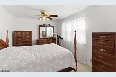 108 Windsor Ct, Hillsborough Township, NJ 08844 - Photo 15