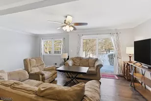 108 Windsor Ct, Hillsborough Township, NJ 08844 - Photo 9