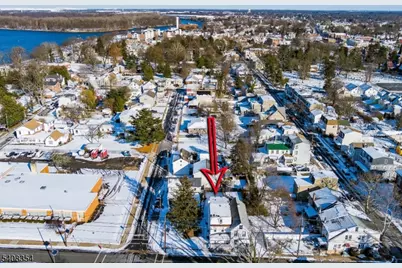 233 Ellis St, Burlington City, NJ 08016 - Photo 3