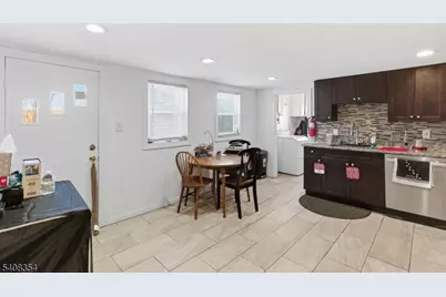 233 Ellis St, Burlington City, NJ 08016 - Photo 13