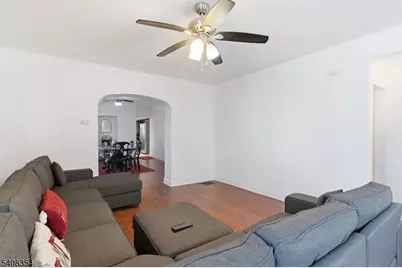 233 Ellis St, Burlington City, NJ 08016 - Photo 9