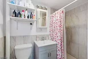 233 Ellis St, Burlington City, NJ 08016 - Photo 17