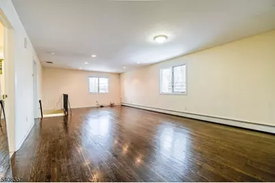 1 Veterans Pl, Elmwood Park, NJ 07407 - Photo 3