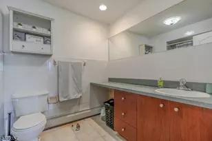 1 Veterans Pl, Elmwood Park, NJ 07407 - Photo 21