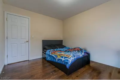 1 Veterans Pl, Elmwood Park, NJ 07407 - Photo 19