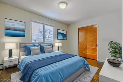 1 Veterans Pl, Elmwood Park, NJ 07407 - Photo 17