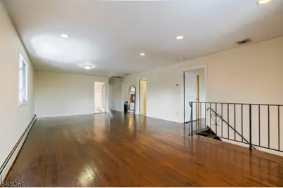 1 Veterans Pl, Elmwood Park, NJ 07407 - Photo 5