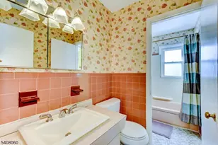 4 Herbert Pl, West Caldwell, NJ 07006 - Photo 15