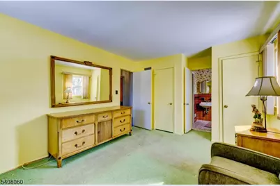 4 Herbert Pl, West Caldwell, NJ 07006 - Photo 19