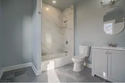 882 S 14th St #3, Newark, NJ 07108 - Photo 5