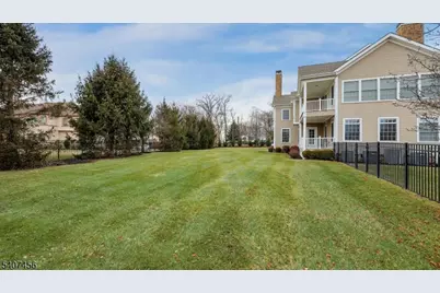 1 Hayduk Dr, Edison Twp., NJ 08820 - Photo 43