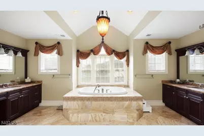 1 Hayduk Dr, Edison Twp., NJ 08820 - Photo 27