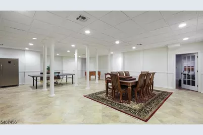 1 Hayduk Dr, Edison Twp., NJ 08820 - Photo 37